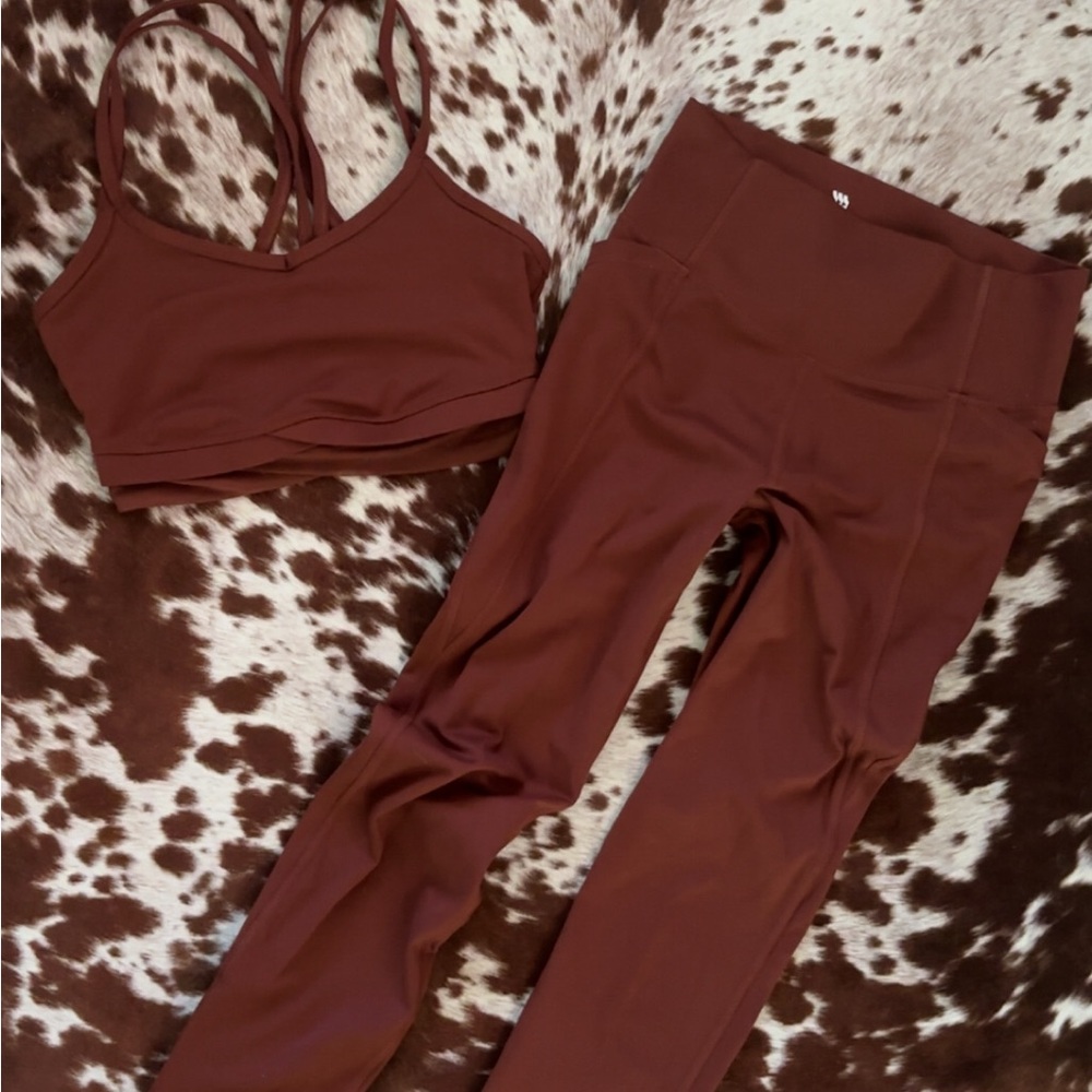 all in motion Women's Two-Piece Strappy Sports Bra & High-Waist Leggings - Brown